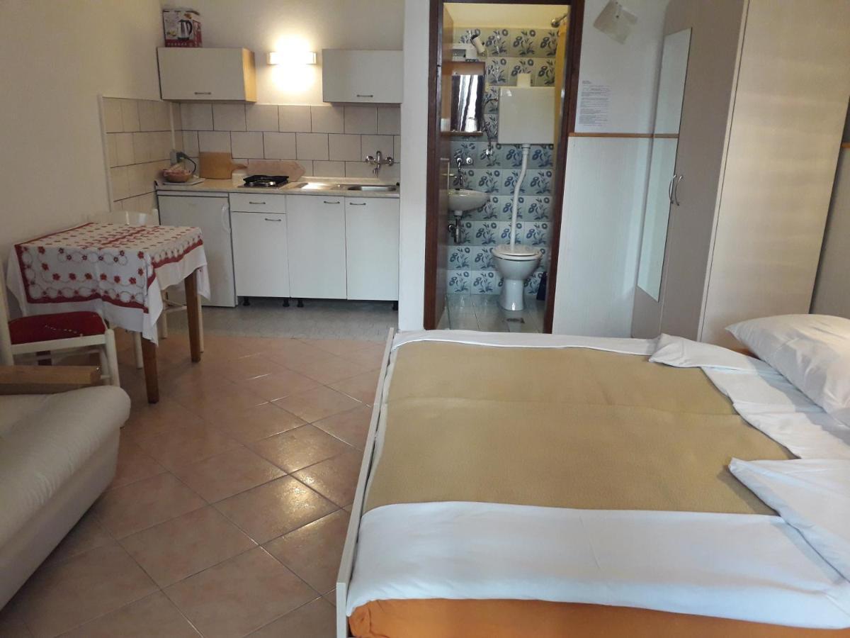 Ana Novi V. - Apartment *
