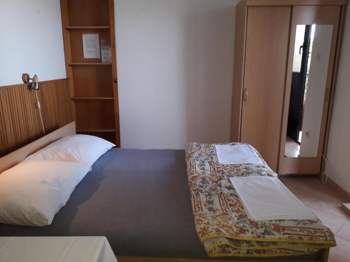 Apartment Ana Novi V. -